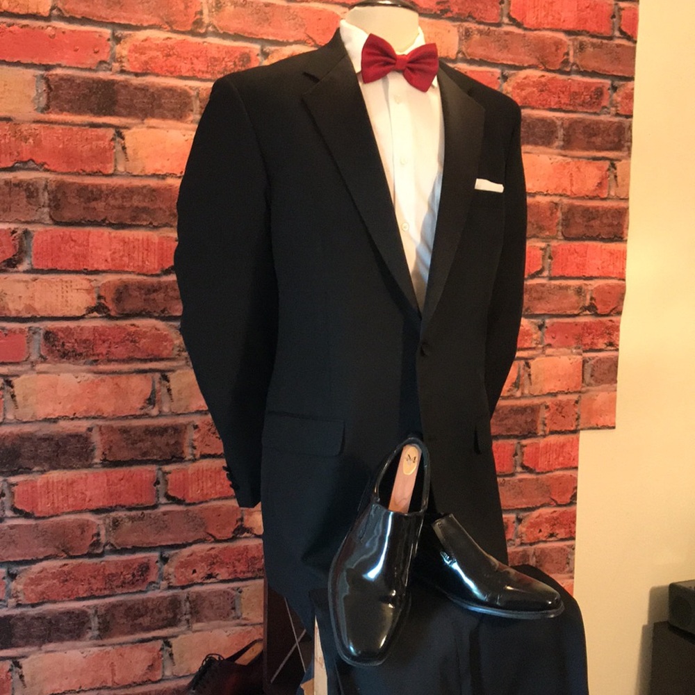 Gerald Austin Tuxedo Coat - image 8